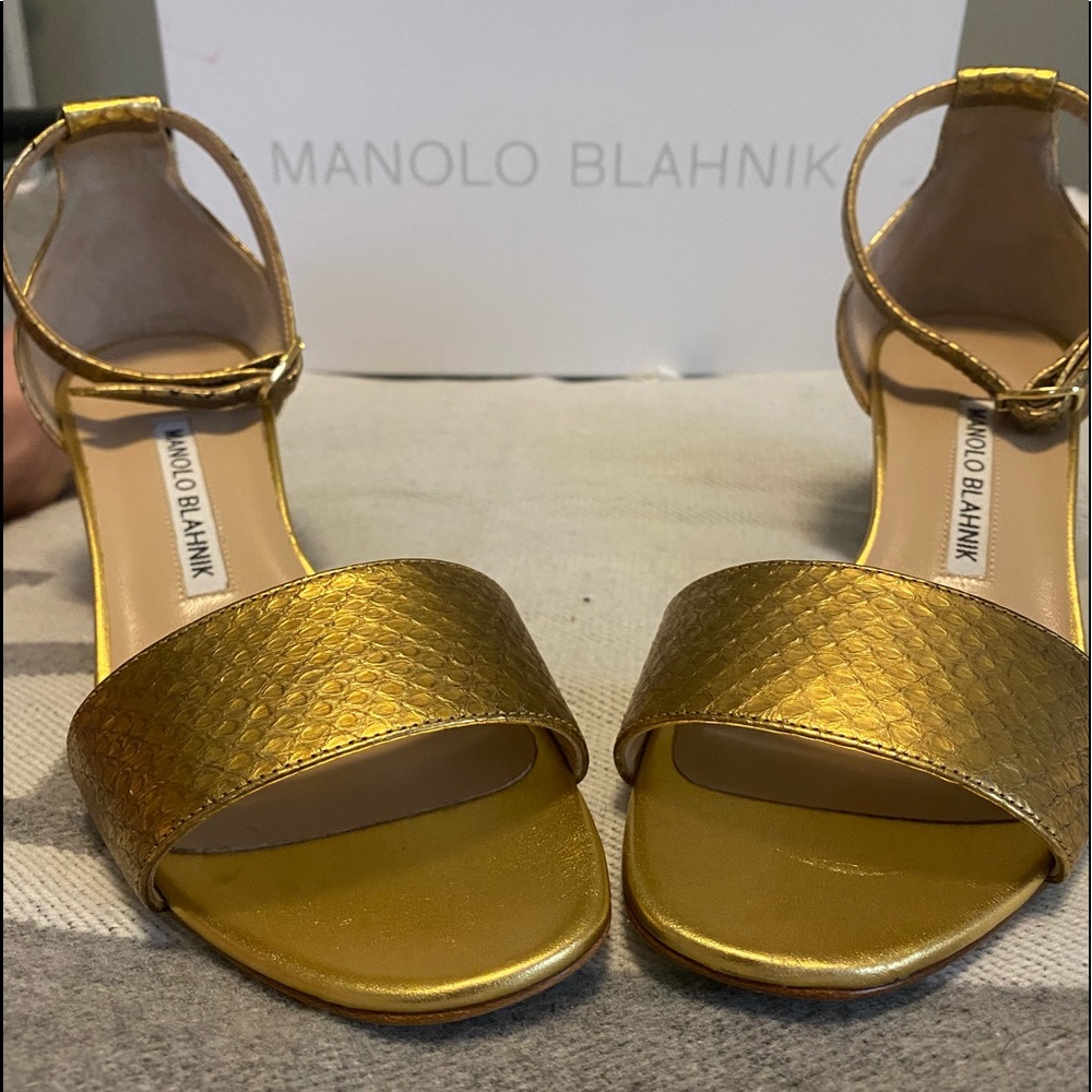 New Manolo Blahnik heels size 38 - Picture 2 of 8